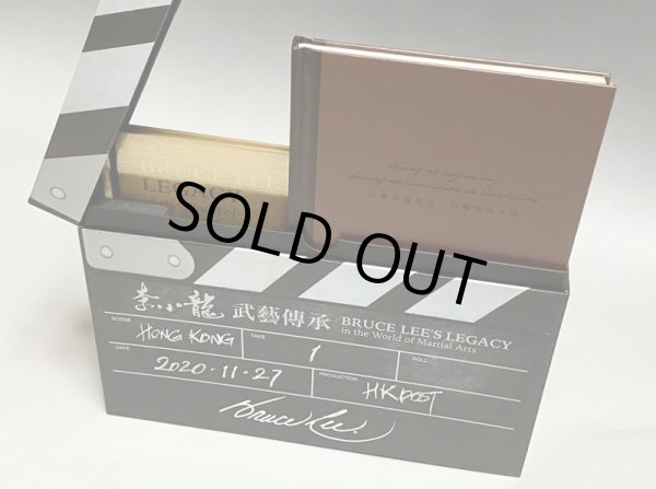 画像3: ブルース・リー生誕80周年 香港郵政切手ボックスセット (3)