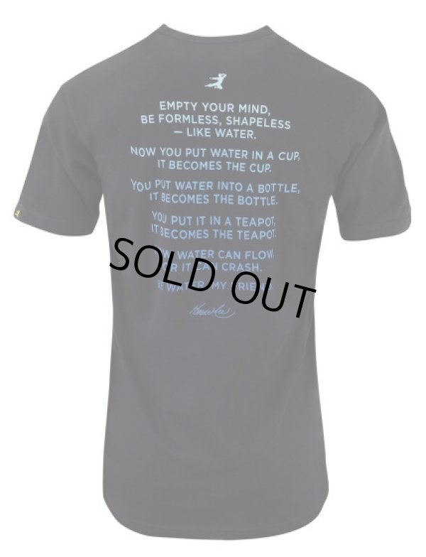 画像2: 【ラスト1枚】BE WATERポーズTシャツ(ブラック) (2)