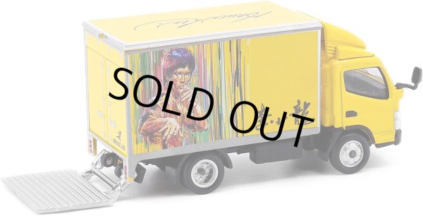 画像5: 1/64三菱ふそうキャンターブルース・リー80周年モデル（ミニカー） (5)