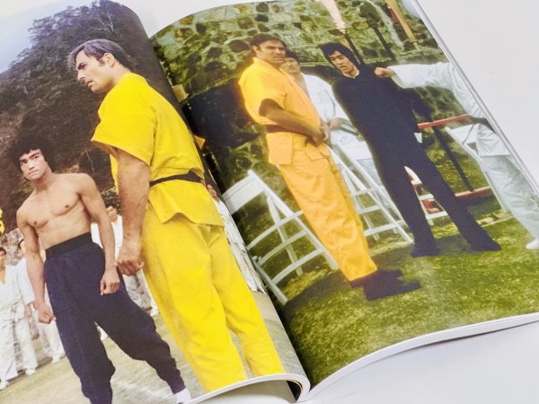 画像5: 【ラスト1冊】イースタンヒーローズブルース・リースペシャル：燃えよドラゴンイモータルレガシー（ソフトカバー） (5)