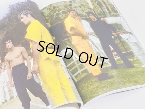 画像5: 【ラスト1冊】イースタンヒーローズブルース・リースペシャル：燃えよドラゴンイモータルレガシー（ソフトカバー） (5)