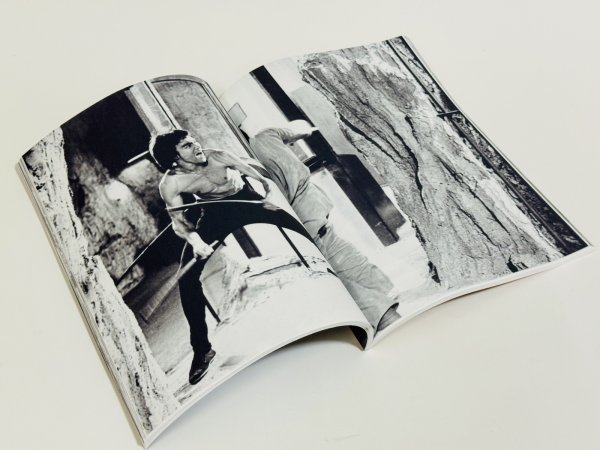 画像2: 【年末年始特価】ブルース・リースクラップブックVol9フトカバー（イギリス本） (2)