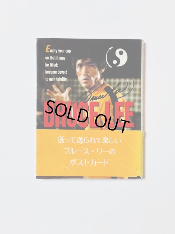 画像1: 【1点モノ】ブルース・リーポストカードブック（国内書籍） (1)