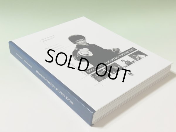 画像2: 【1点モノ】ブルース・リー：インターセプティングフィスト限定版・訳あり品（イギリス本） (2)