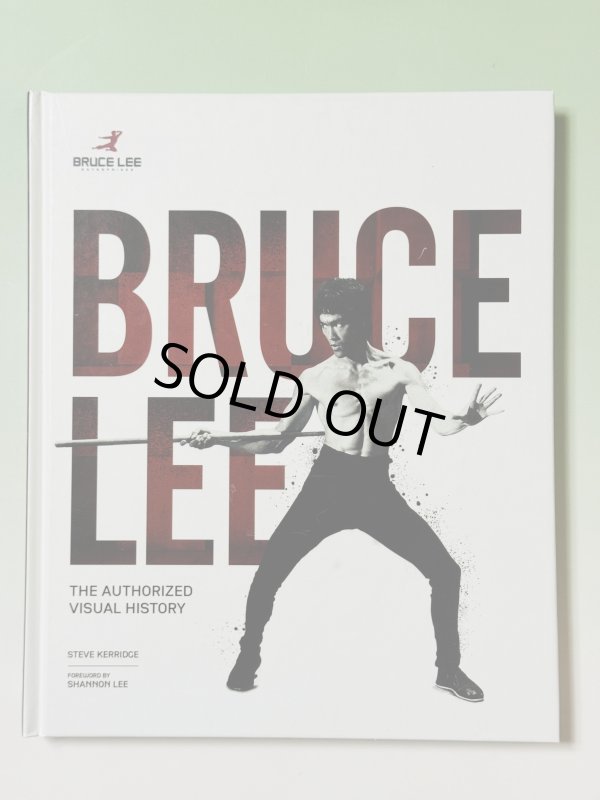 画像1: 【1点モノ】ブルース・リー公式ビジュアルヒストリー（ブルース・リー財団公式・米国書籍） (1)