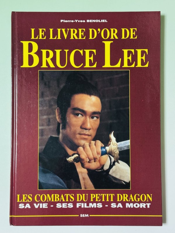 画像1: 【1点モノ】ブルース・リー：リトルドラゴンの闘い、人生、映画、そして死（フランス書籍） (1)