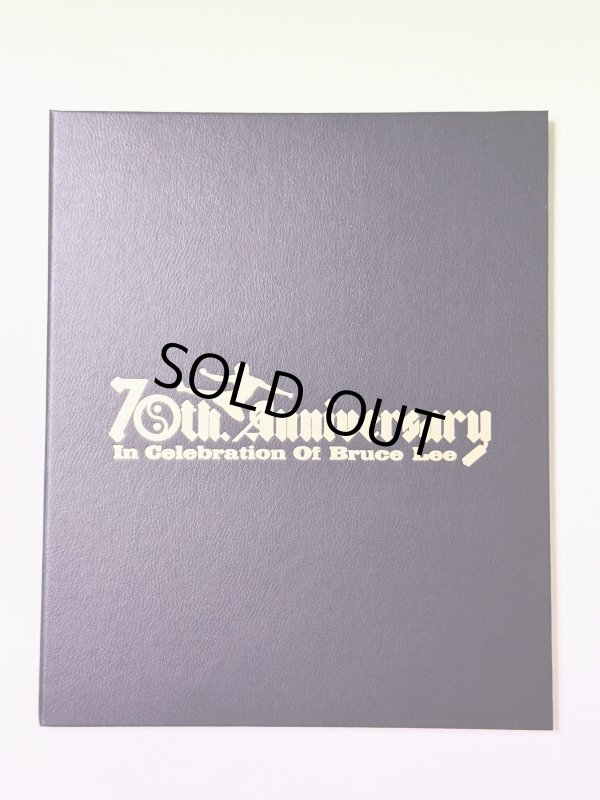 画像1: 【1点モノ】ブルース・リー生誕70周年記念レアフォトセット＋シャノン・リー直筆サイン（タイプ1／ブラック） (1)