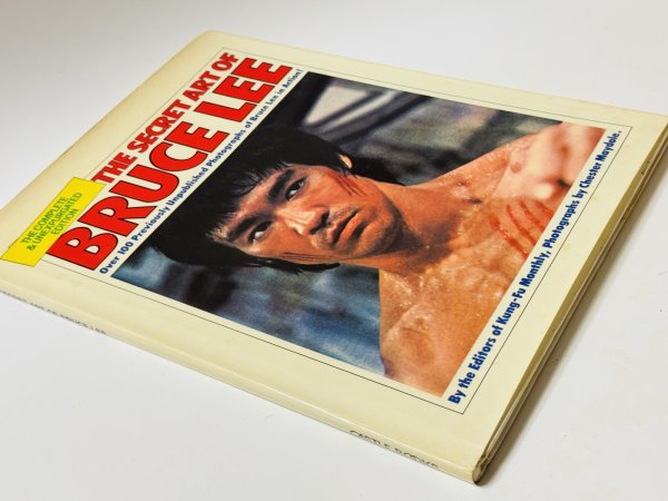 画像2: 【1点モノ】シークレット・アート・オブ・ブルース・リー ハードカバー（英国書籍） (2)