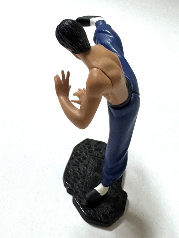 画像4: 【5.ハイキック】ダイドーブレンド×ブルース・リーフィギュアコレクション単品＋缶コーヒー付き (4)