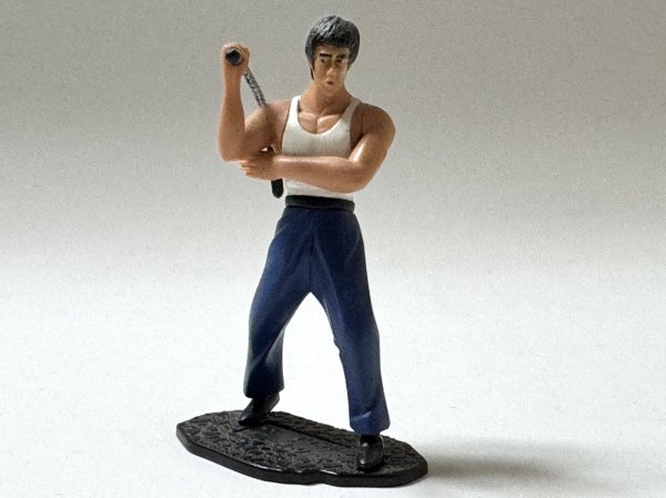 画像2: 【8.ヌンチャクアタック】ダイドーブレンド×ブルース・リーフィギュアコレクション単品＋缶コーヒー付き (2)
