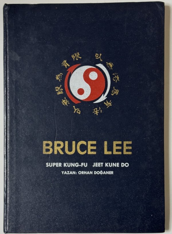 画像1: ブルース・リー：スーパークンフー ジークンドー ハードカバー（トルコ書籍） (1)
